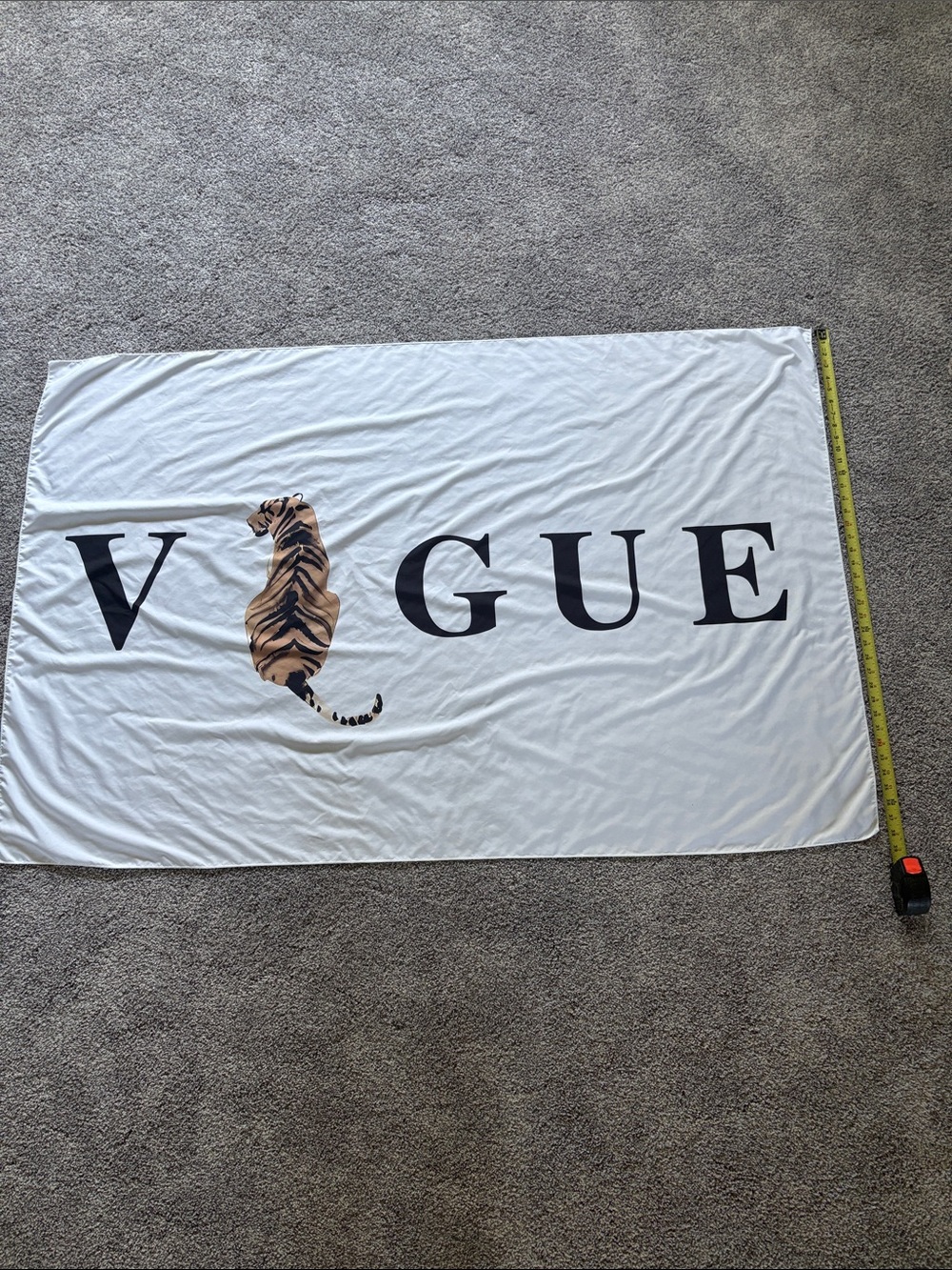 Vogue White Tapestry with Black Letters and Tan Tiger